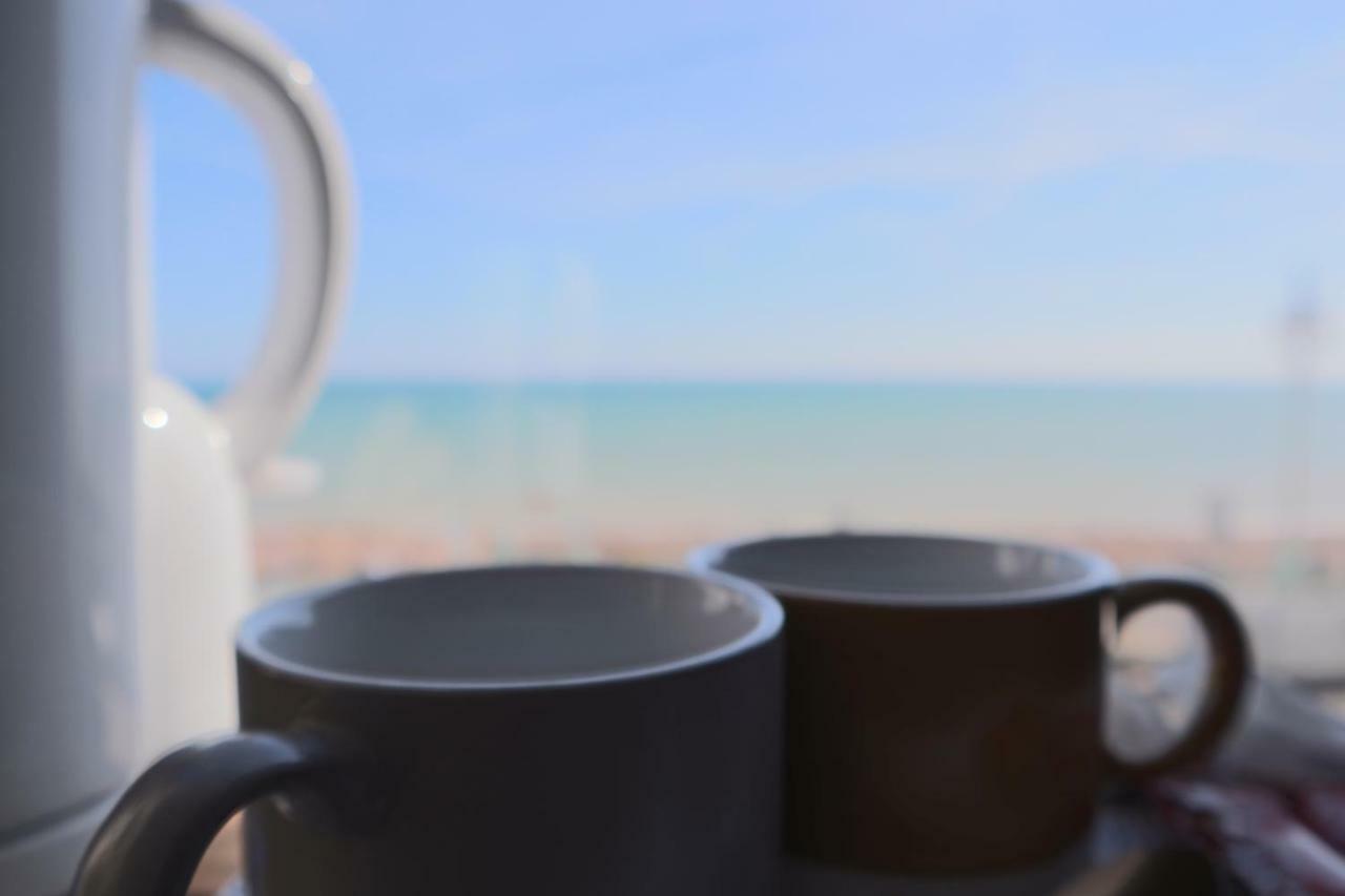 The View, Brighton Hotel Екстериор снимка
